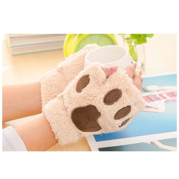Brown furry animal fingerless hand warmers - Picture 5 of 8